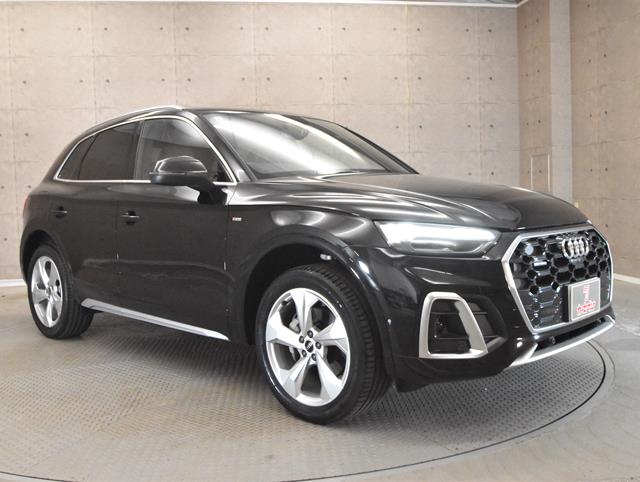 アウディ Q57枚目