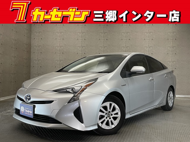 トヨタ プリウス