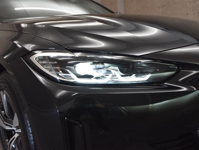 ＢＭＷ ｉ８15枚目