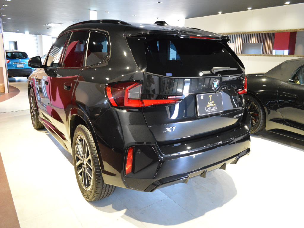 ＢＭＷ Ｘ１1枚目