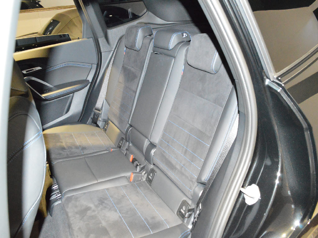 ＢＭＷ Ｘ１8枚目