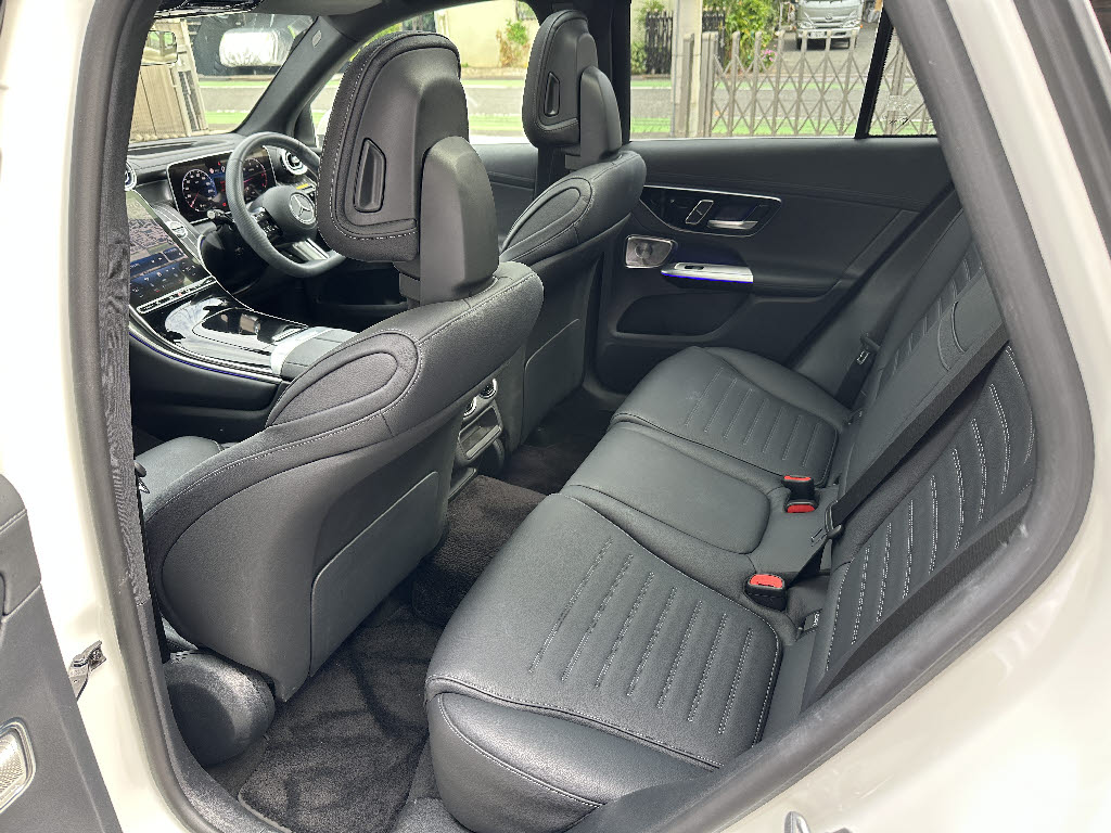 メルセデスベンツ GLC12枚目
