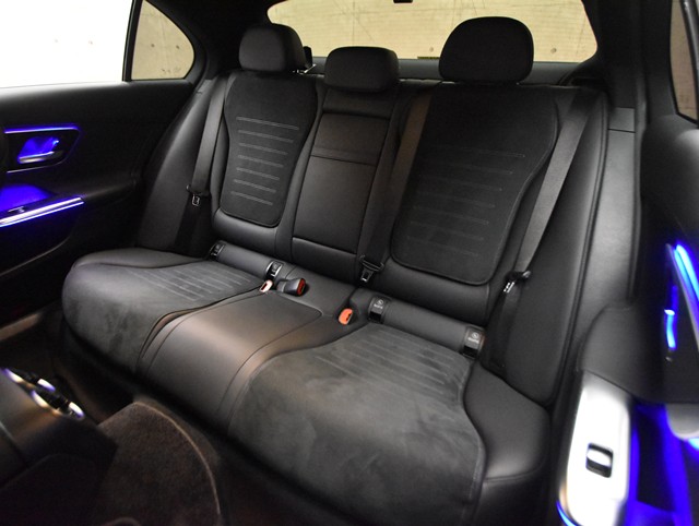 メルセデスベンツ Cクラス5枚目