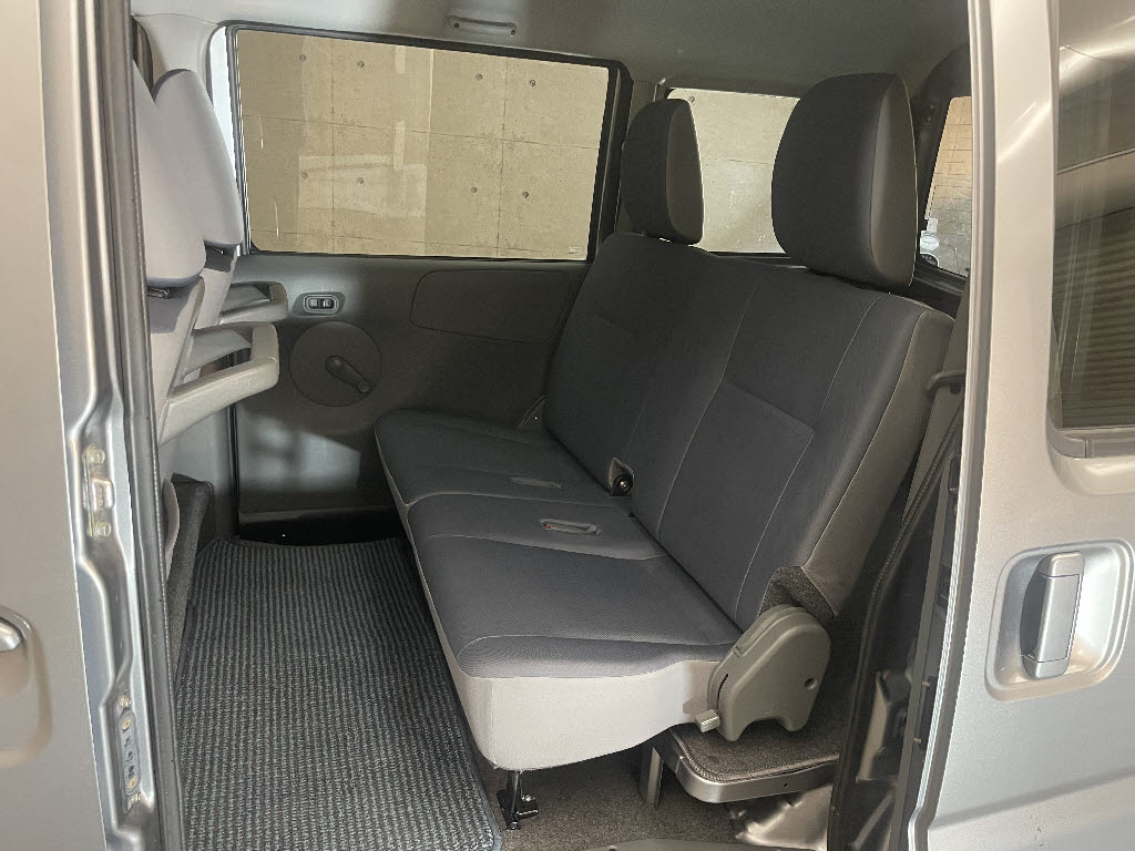 三菱 ミニキャブＶ6枚目