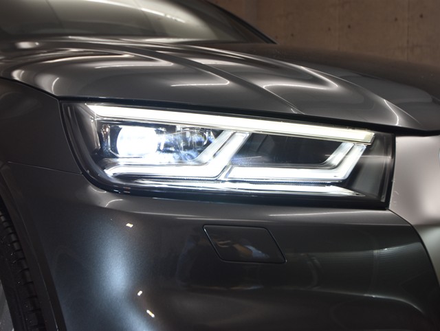 アウディ Q515枚目