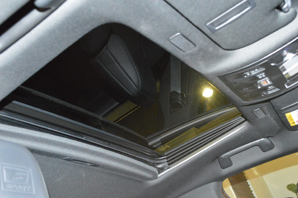 レクサス ＥＳ16枚目