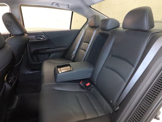 ホンダ アコード10枚目