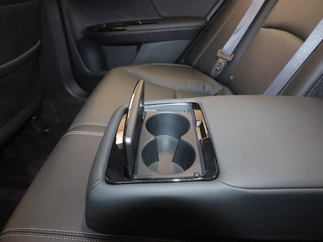 ホンダ アコード11枚目