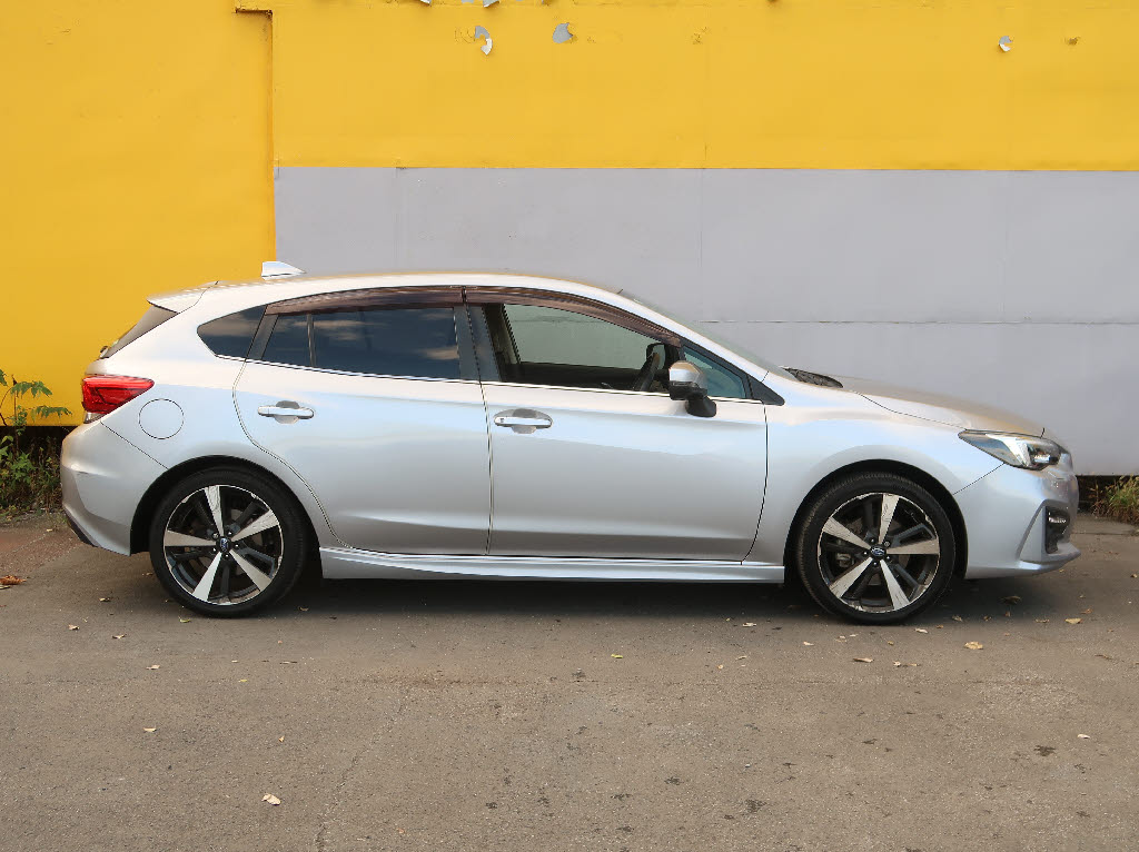 スバル インプレッサスポーツ11枚目