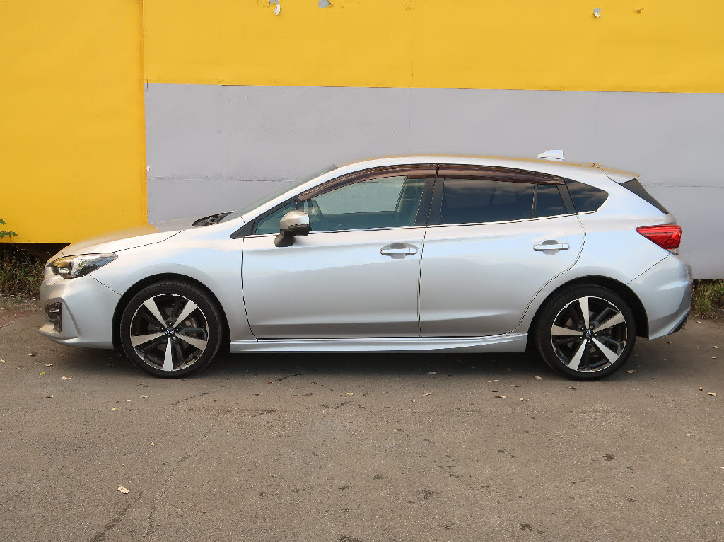 スバル インプレッサスポーツ13枚目