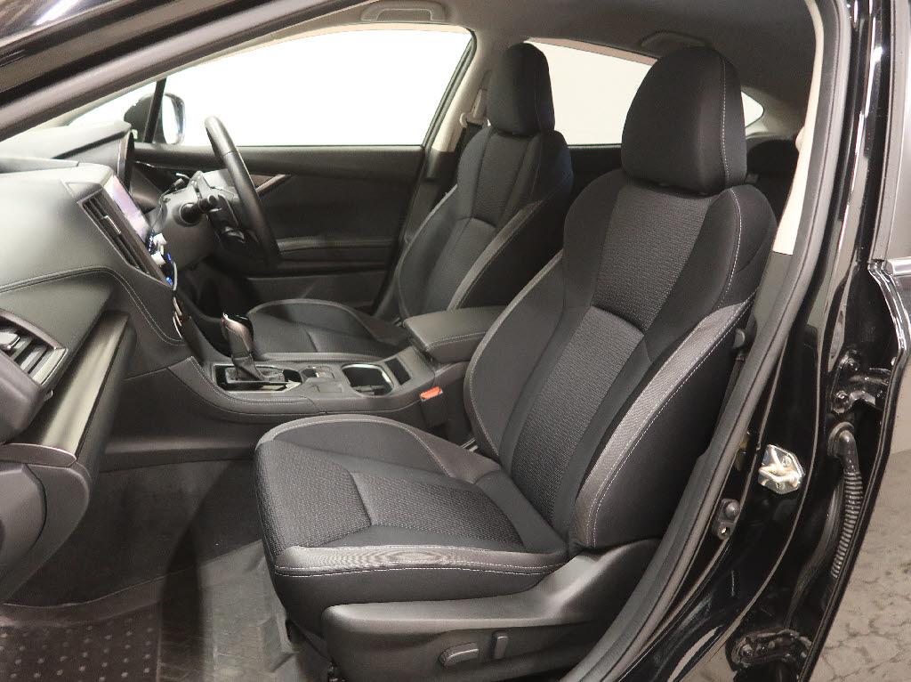 スバル インプレッサスポーツ6枚目