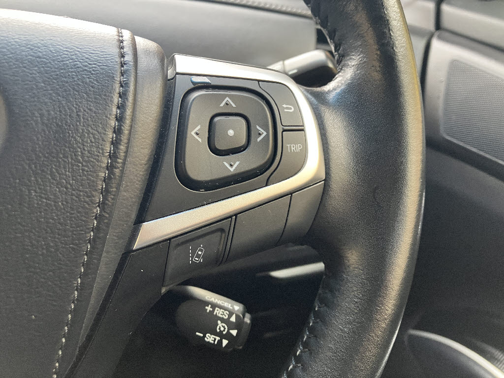 トヨタ エスティマ ハイブリッド14枚目