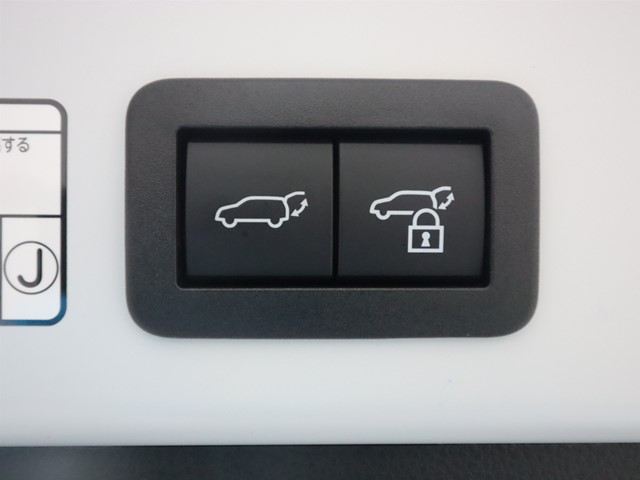 トヨタ カローラクロス13枚目