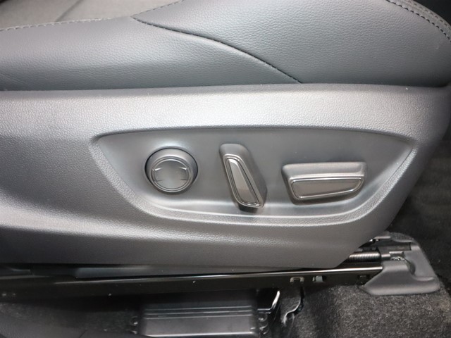 トヨタ カローラクロス4枚目