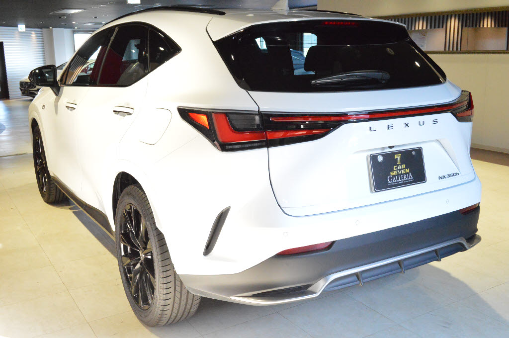レクサス NX3枚目