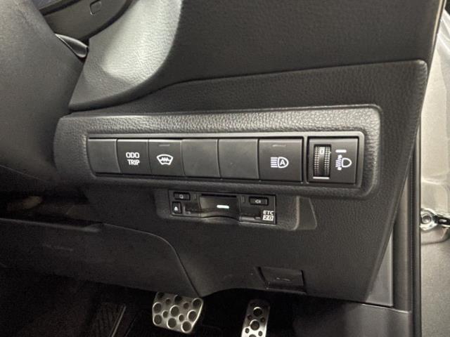 トヨタ カローラ18枚目