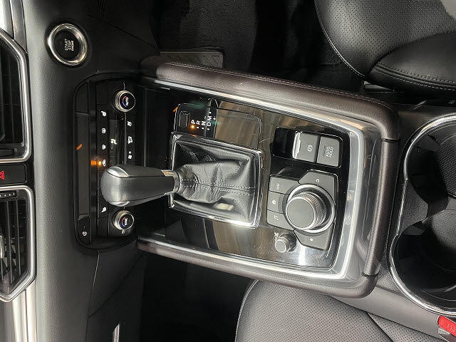 マツダ CX-818枚目