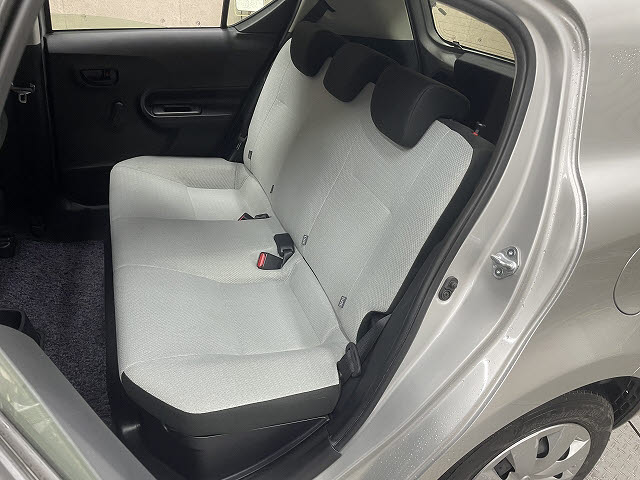 トヨタ アクア6枚目