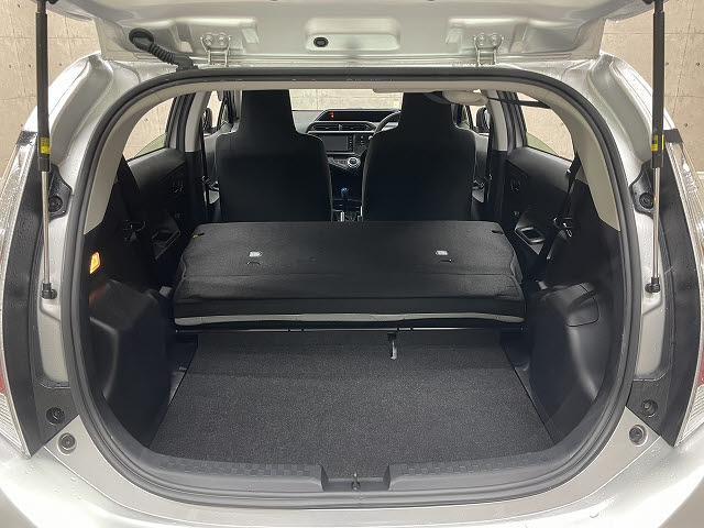 トヨタ アクア8枚目