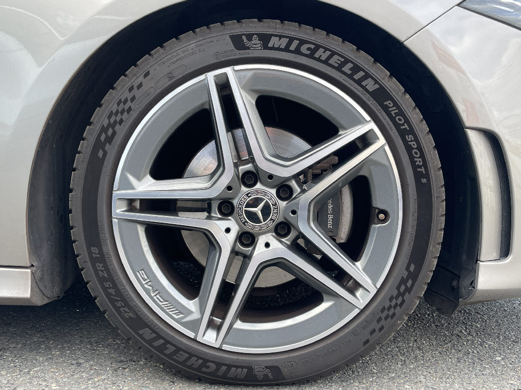 メルセデスベンツ Aクラス11枚目