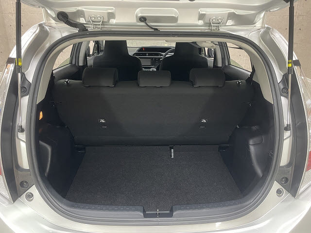 トヨタ アクア7枚目