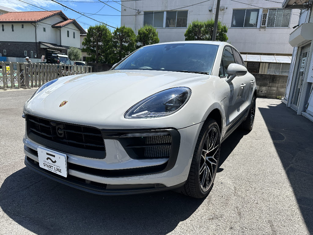 ポルシェ マカン2枚目