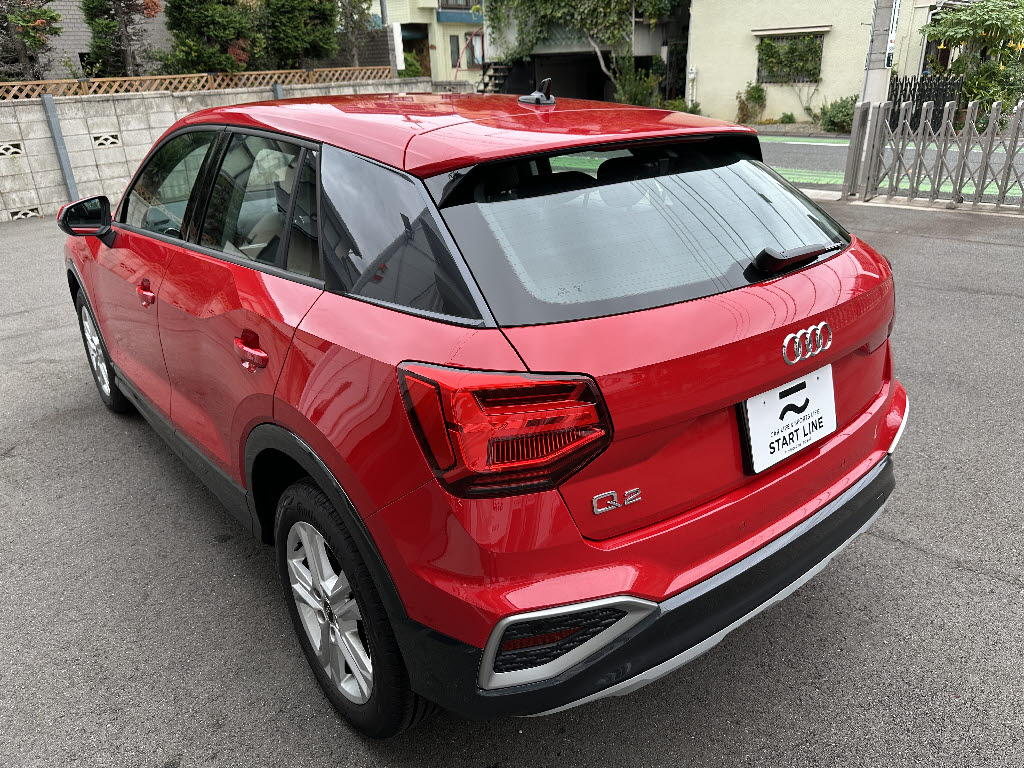 アウディ Q27枚目