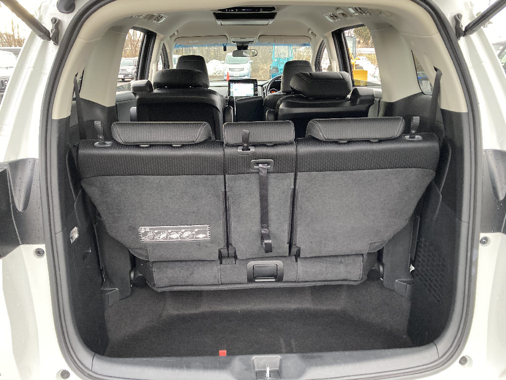 ホンダ オデッセイ16枚目