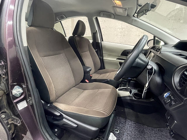 トヨタ アクア3枚目