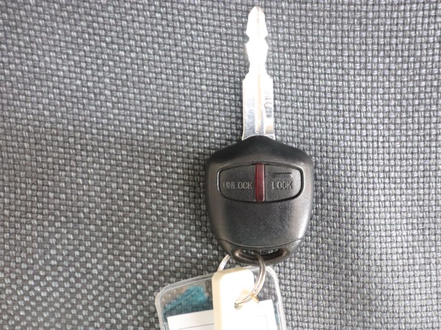 三菱 eKワゴン17枚目