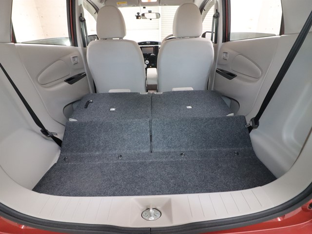 三菱 eKワゴン8枚目