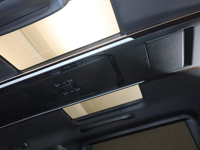 トヨタ アルファード7枚目