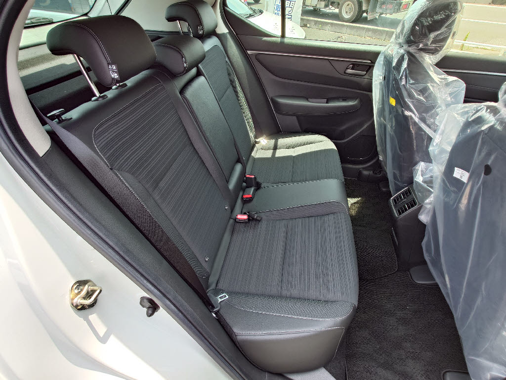 ホンダ WR-V4枚目