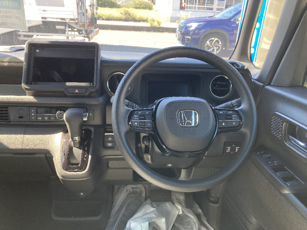 ホンダ N BOXカスタム2枚目