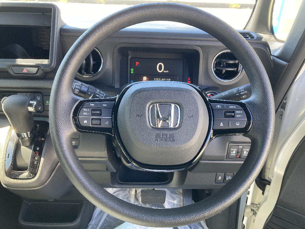 ホンダ N BOXカスタム5枚目