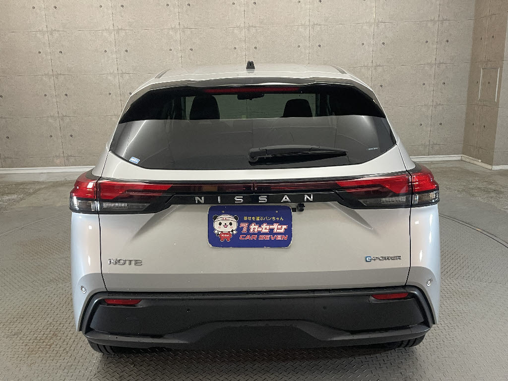 ニッサン ノート11枚目