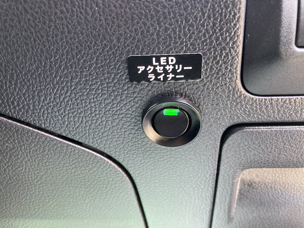スバル レガシィＢ４18枚目