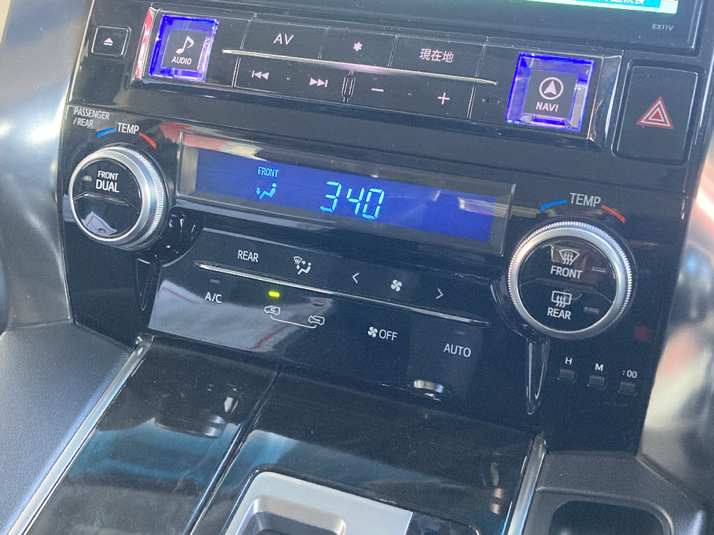 トヨタ ヴェルファイア6枚目