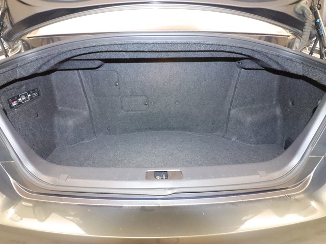 ニッサン フーガ7枚目