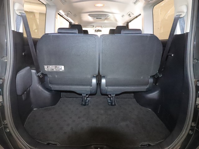 トヨタ ヴォクシー11枚目