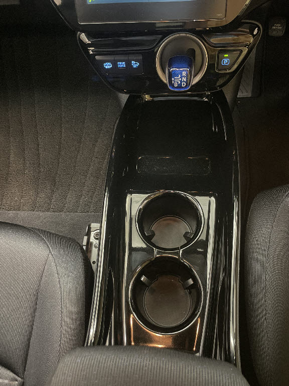 トヨタ プリウスＰＨＶ19枚目