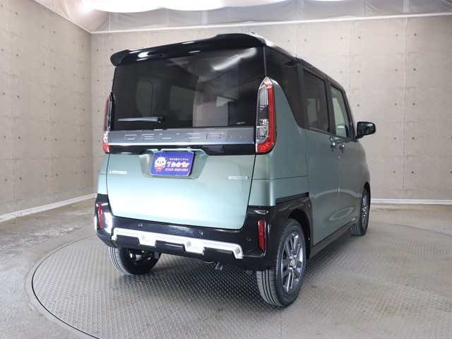 三菱 デリカミニ1枚目