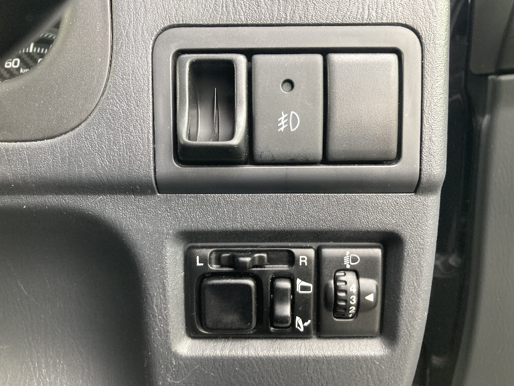 スズキ ジムニーＷ10枚目