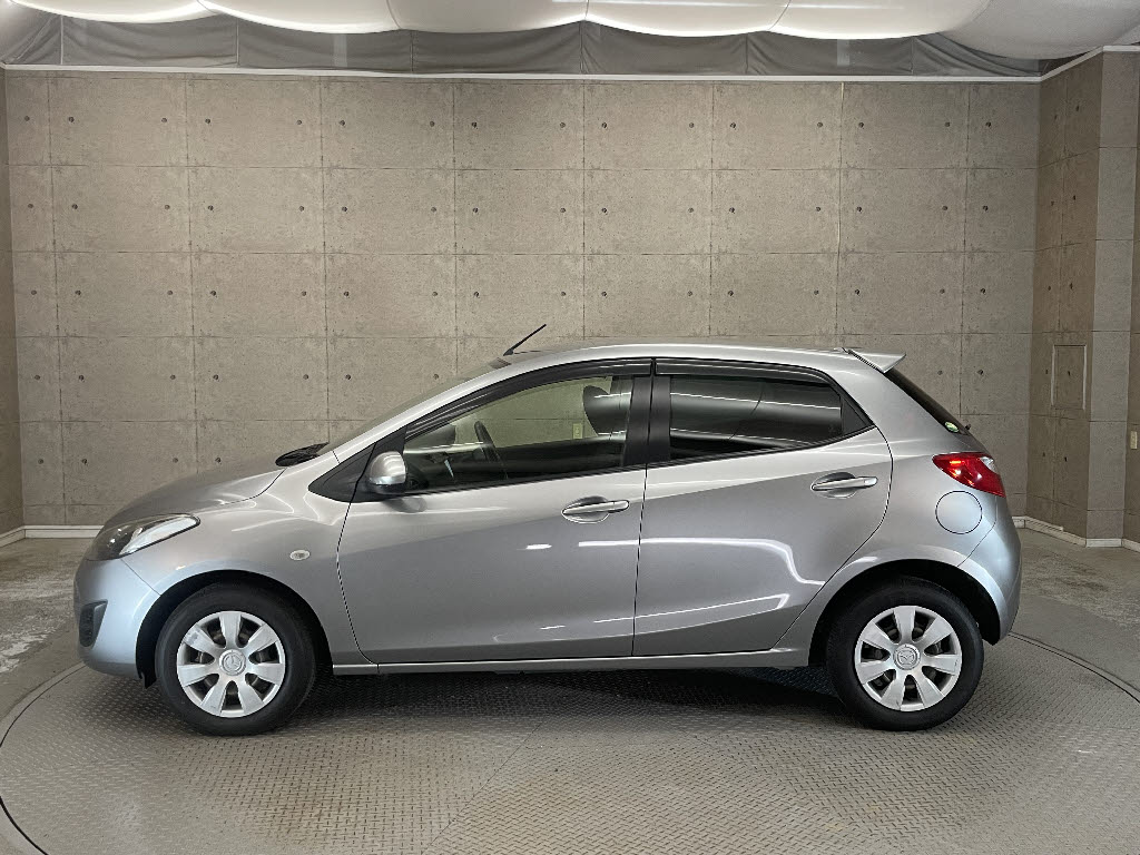 マツダ デミオ14枚目