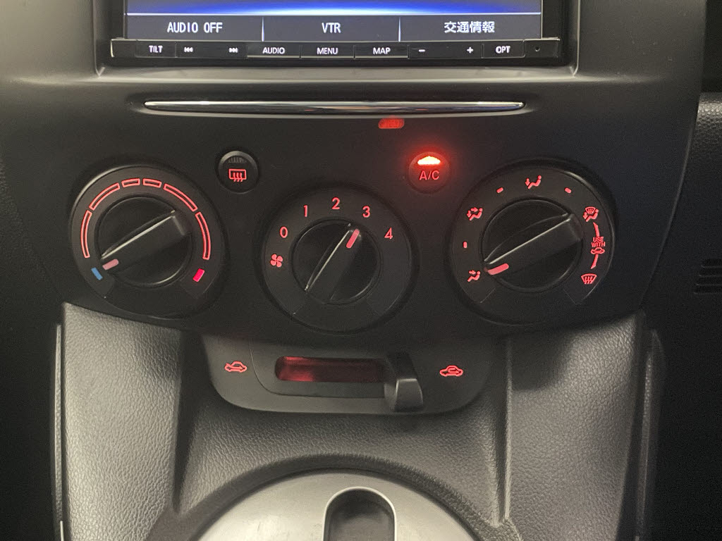 マツダ デミオ19枚目