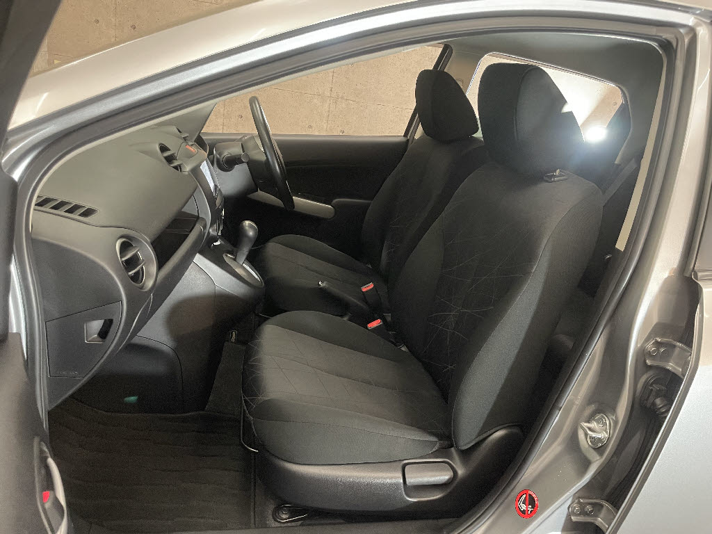 マツダ デミオ5枚目