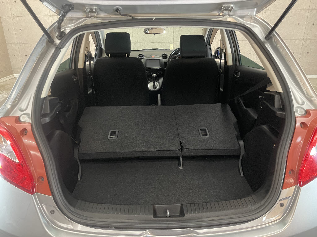 マツダ デミオ8枚目