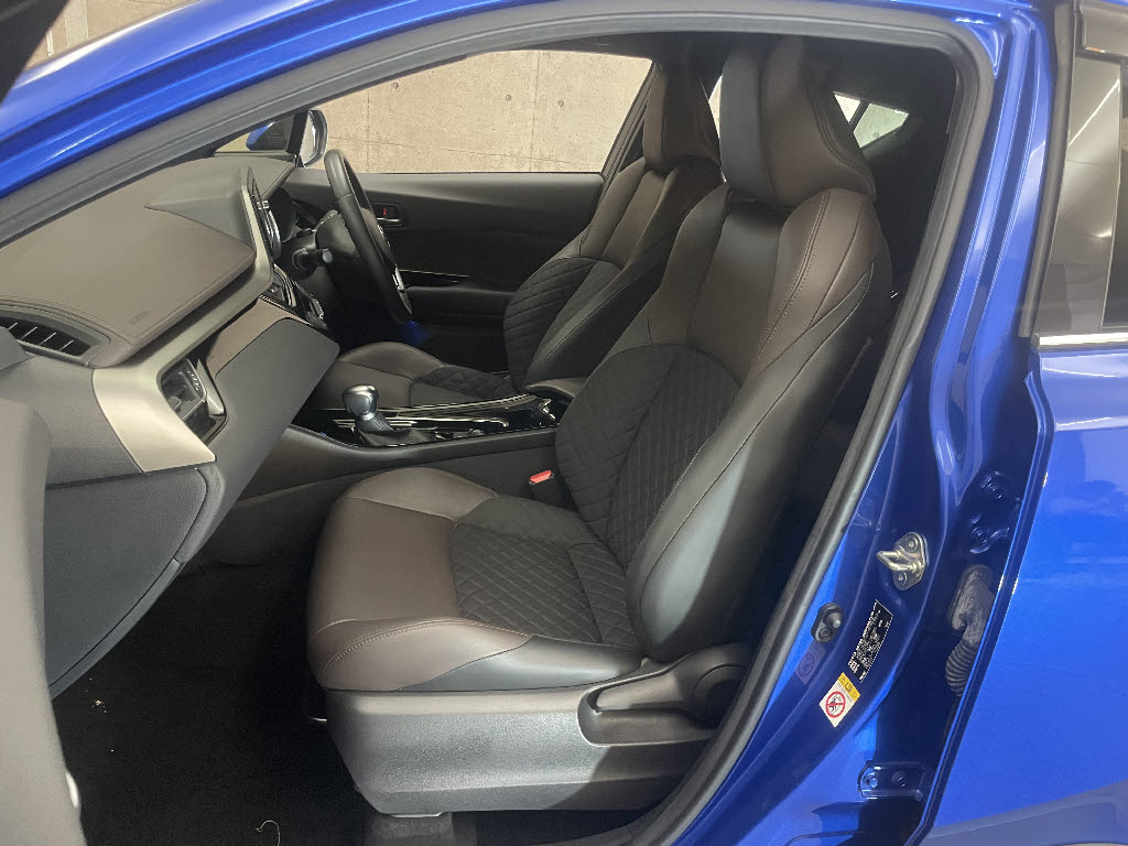 トヨタ Ｃ-ＨＲ5枚目