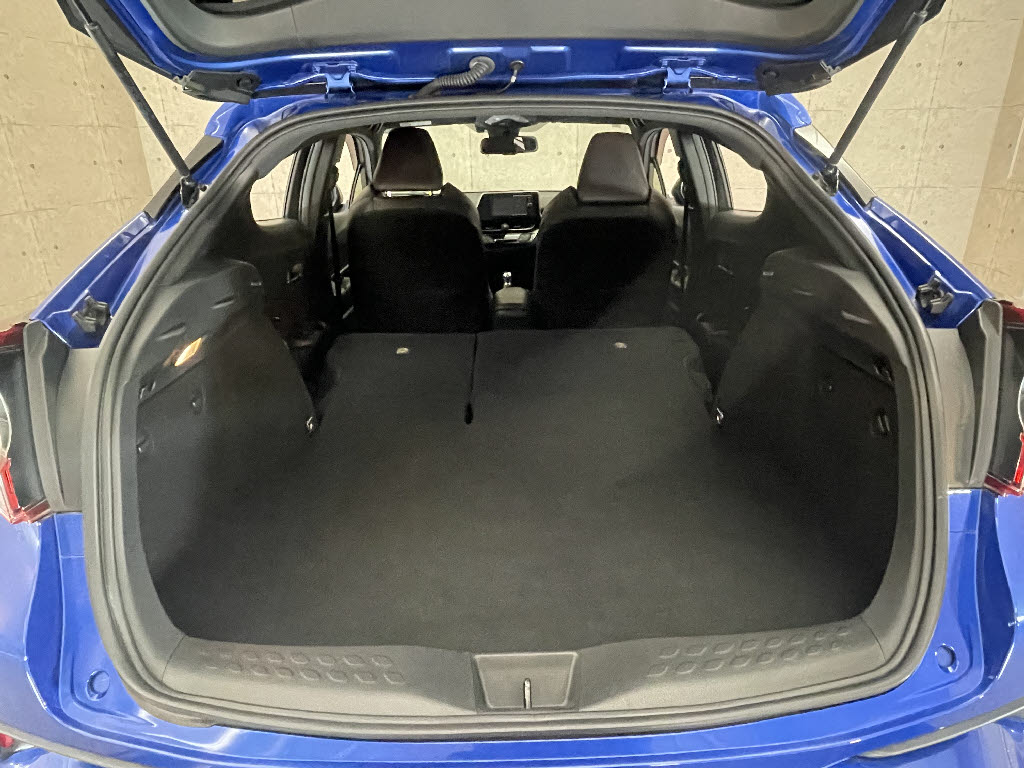 トヨタ Ｃ-ＨＲ8枚目