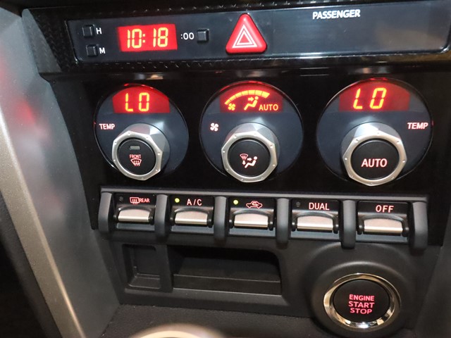 トヨタ ８６12枚目